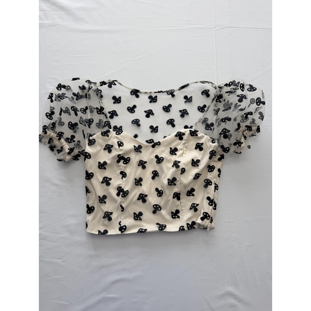 Hot Topic Blouse Womens Medium White Black Sweetheart Puff Sleeve Cropped Top